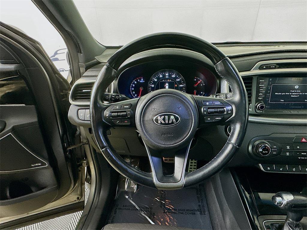 used 2016 Kia Sorento car, priced at $7,900