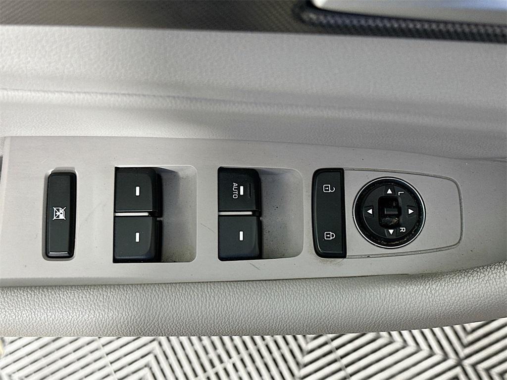 used 2015 Hyundai Sonata car, priced at $6,900