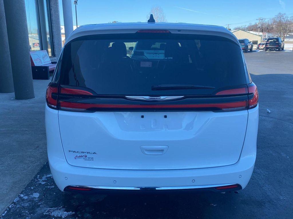 used 2023 Chrysler Pacifica car, priced at $25,995