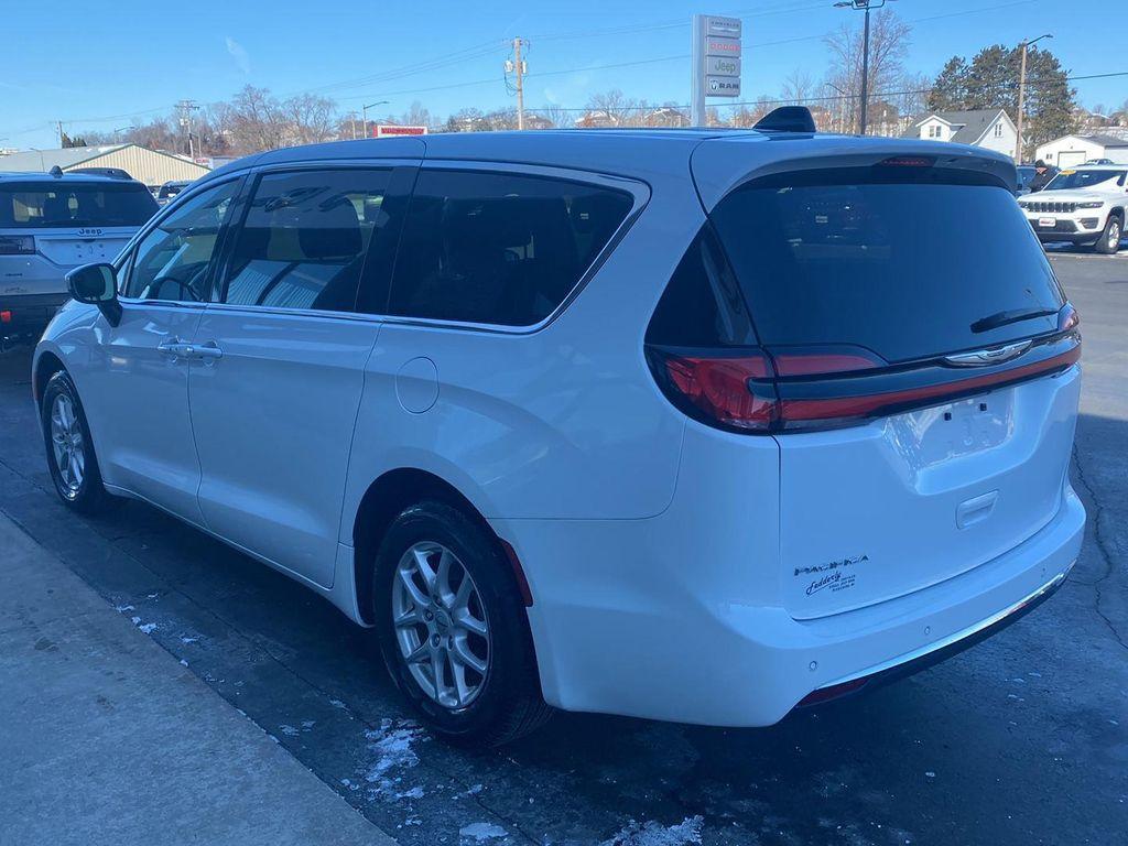 used 2023 Chrysler Pacifica car, priced at $25,995