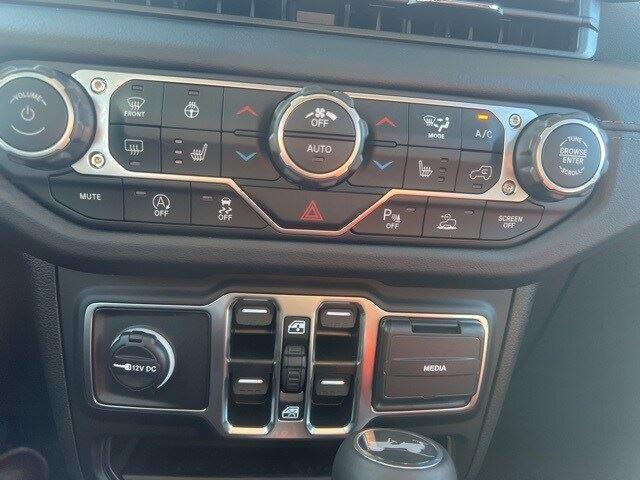 new 2025 Jeep Wrangler car, priced at $55,035