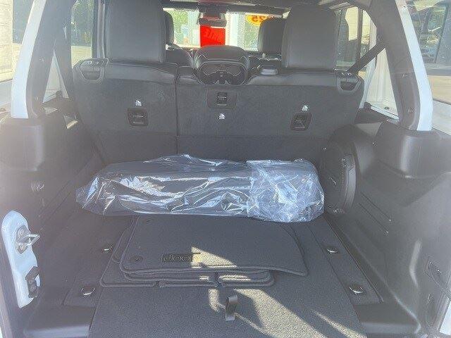 new 2025 Jeep Wrangler car, priced at $55,035