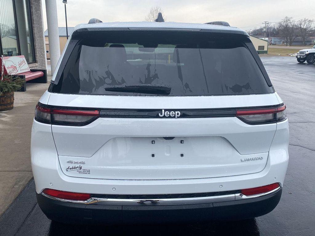 new 2025 Jeep Grand Cherokee car, priced at $44,353