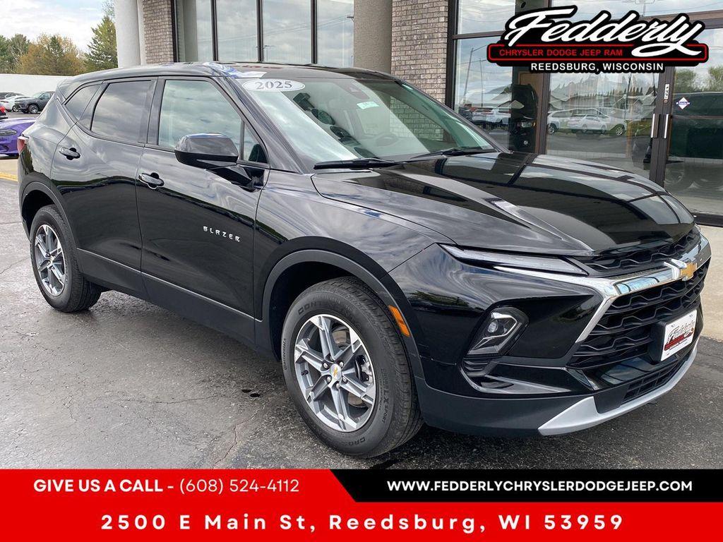 used 2025 Chevrolet Blazer car, priced at $29,995