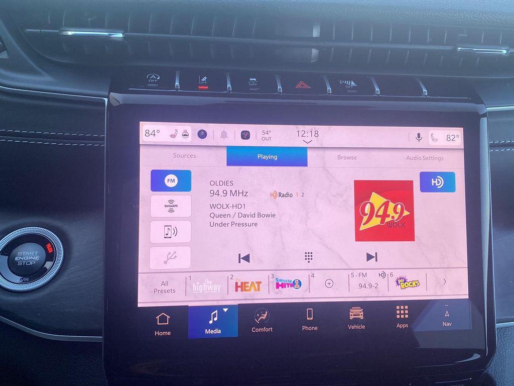 new 2025 Jeep Grand Cherokee car, priced at $50,025