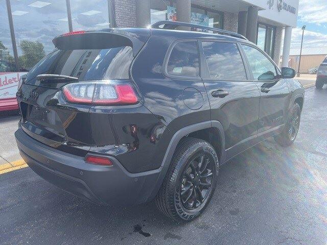 used 2023 Jeep Cherokee car, priced at $23,595