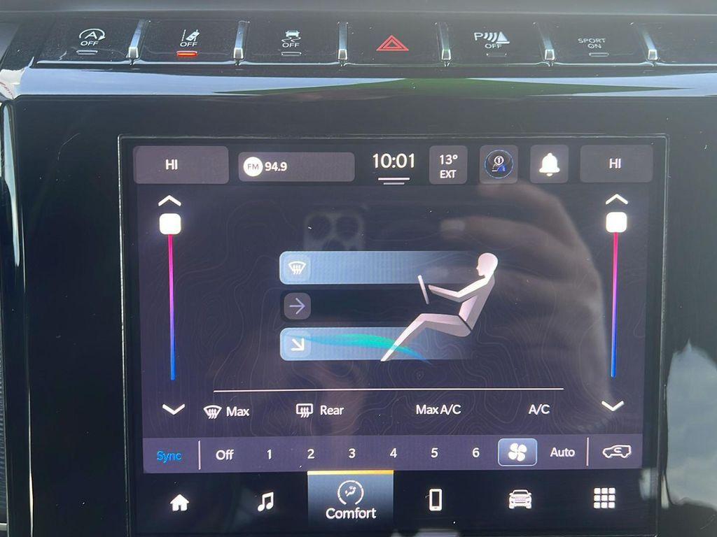 used 2023 Jeep Grand Cherokee car, priced at $25,995