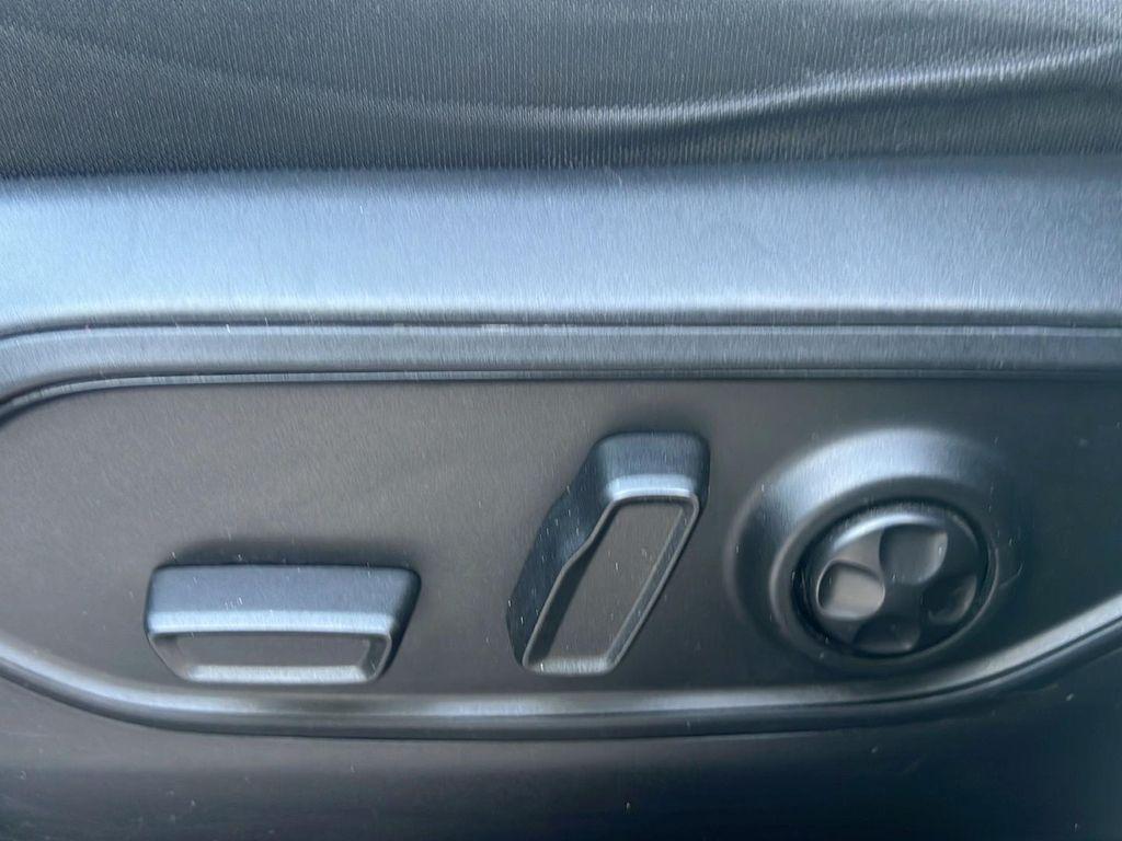 used 2023 Jeep Grand Cherokee car, priced at $25,995