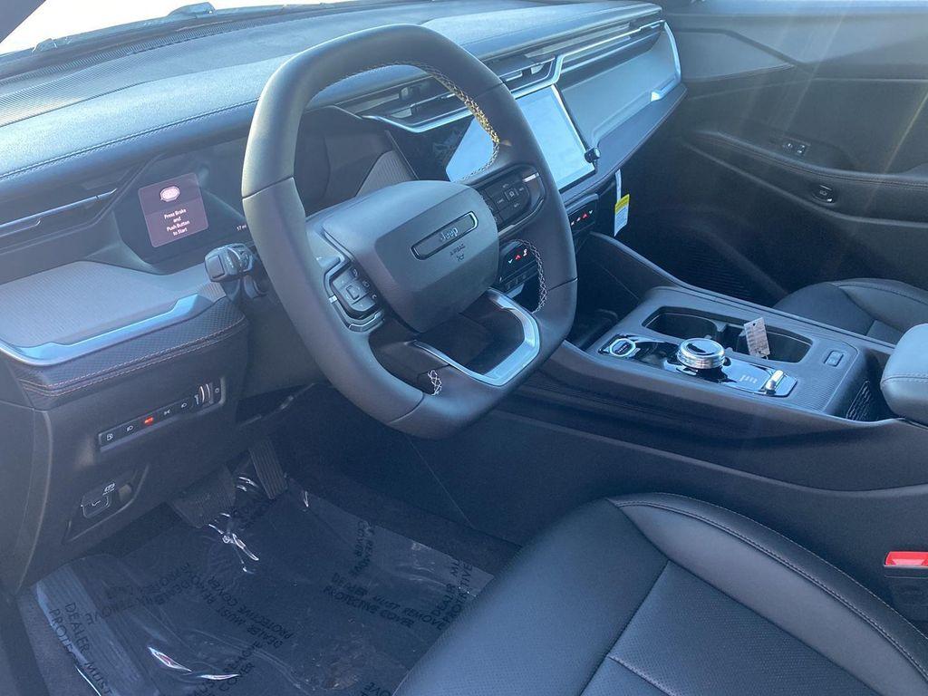 new 2026 Jeep Cherokee car, priced at $41,956