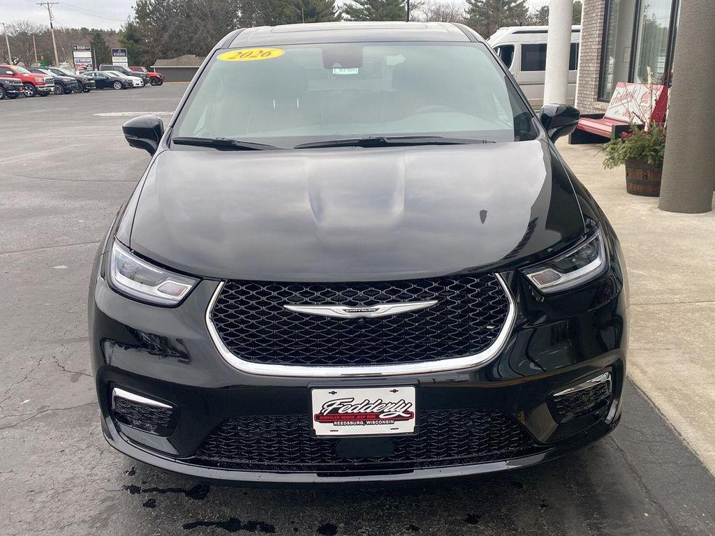 new 2026 Chrysler Pacifica car, priced at $51,096
