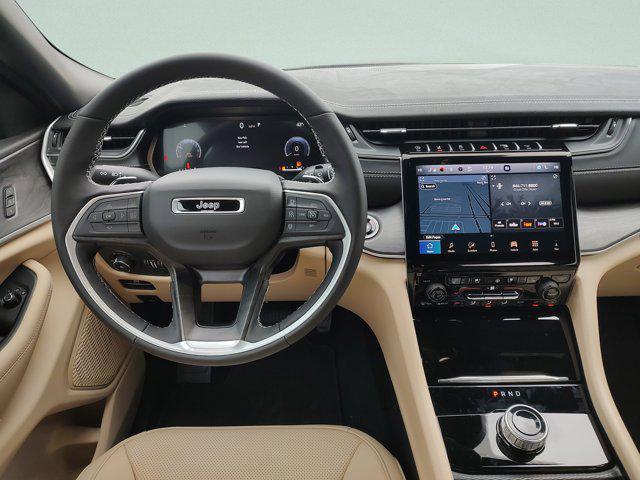 new 2025 Jeep Grand Cherokee L car, priced at $44,305