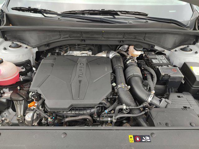 used 2025 Kia Sorento car, priced at $34,719