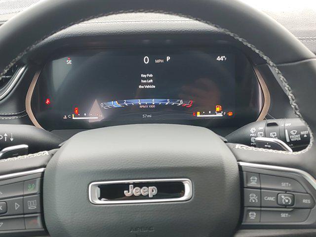 new 2025 Jeep Grand Cherokee L car, priced at $39,571