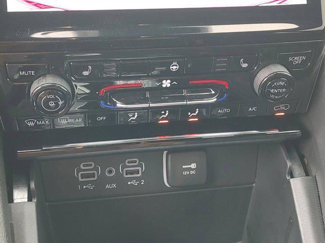 new 2025 Jeep Grand Cherokee L car, priced at $39,571