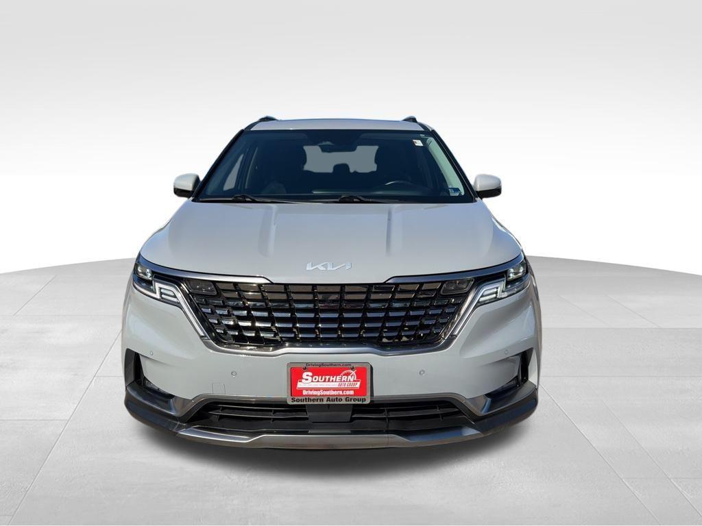 used 2024 Kia Carnival car, priced at $38,495