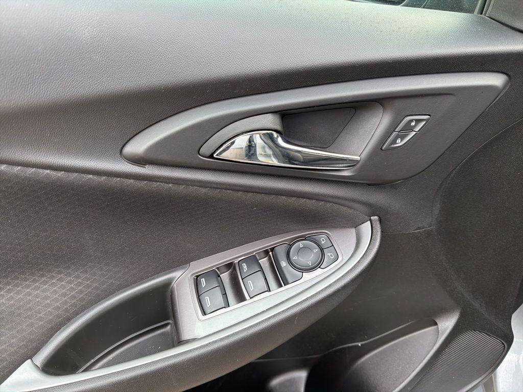 used 2024 Chevrolet Malibu car, priced at $16,895