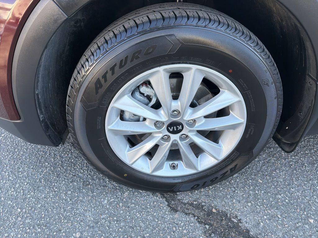 used 2019 Kia Sorento car, priced at $11,995