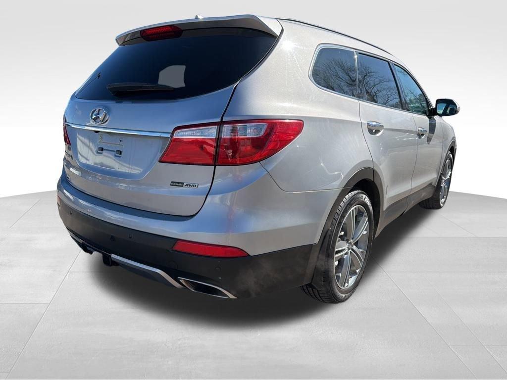 used 2016 Hyundai Santa Fe car, priced at $8,295