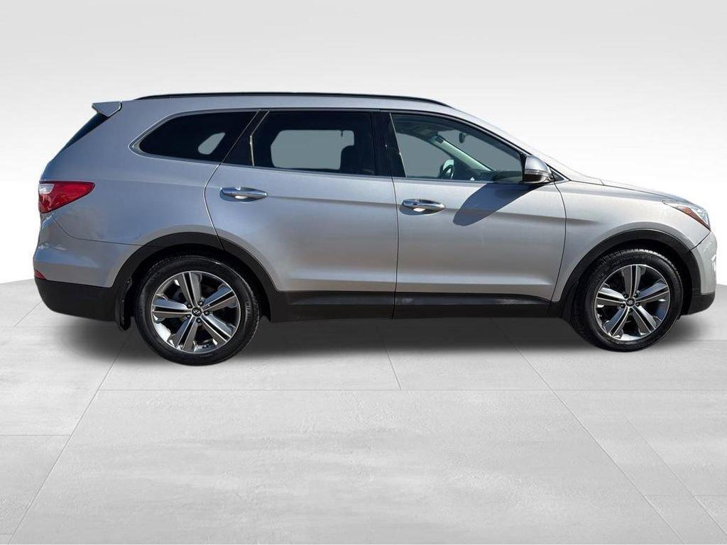 used 2016 Hyundai Santa Fe car, priced at $8,295