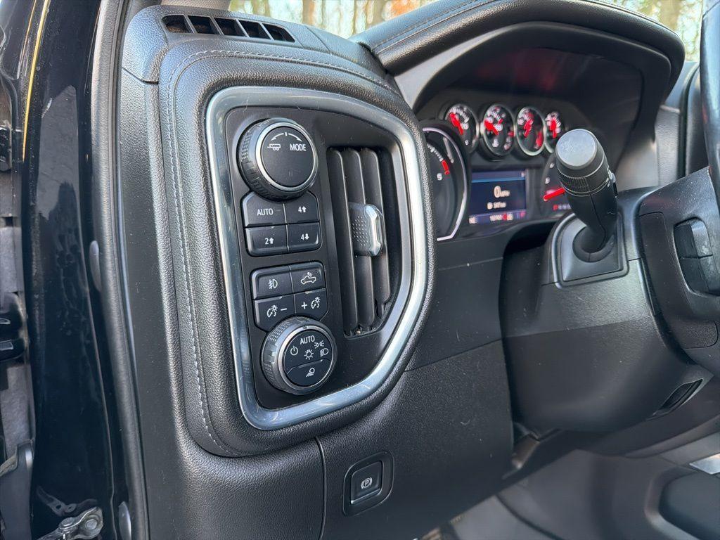 used 2021 Chevrolet Silverado 2500 car, priced at $45,995
