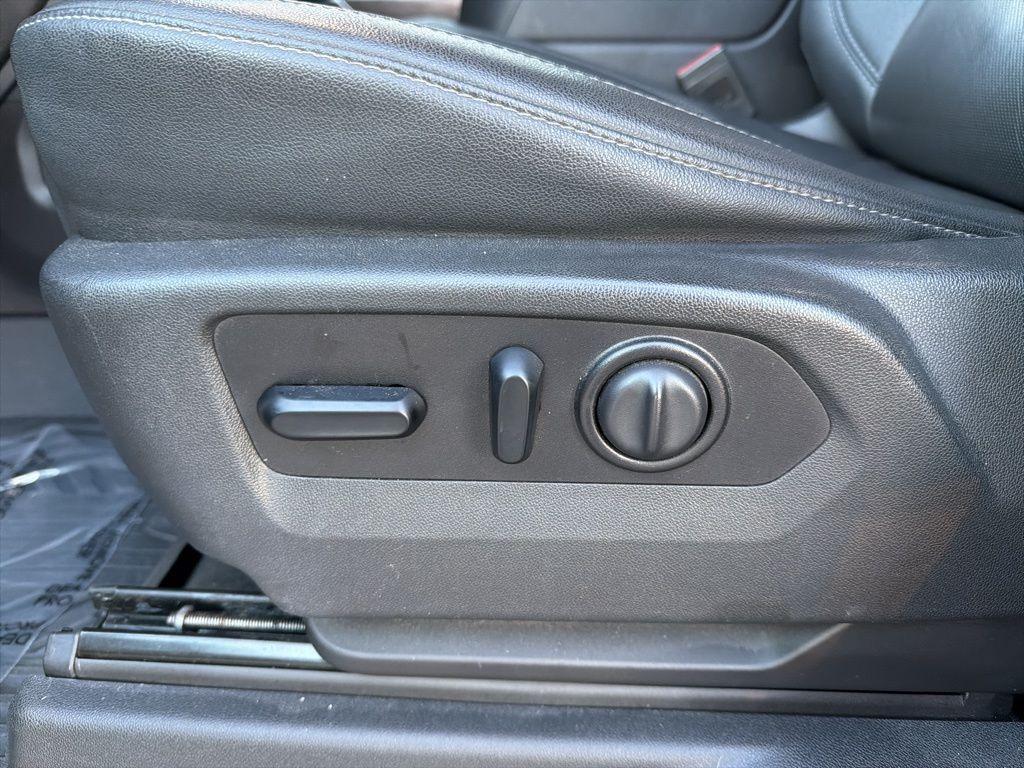 used 2021 Chevrolet Silverado 2500 car, priced at $45,995