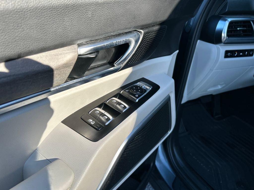 used 2022 Kia Telluride car, priced at $23,995