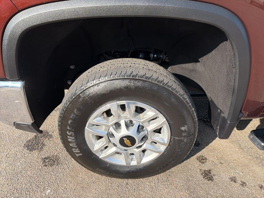 used 2024 Chevrolet Silverado 2500 car, priced at $47,995