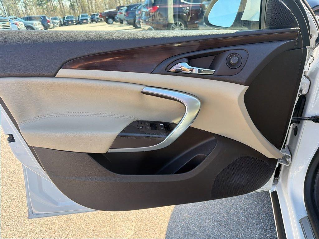 used 2011 Buick Regal car, priced at $6,596