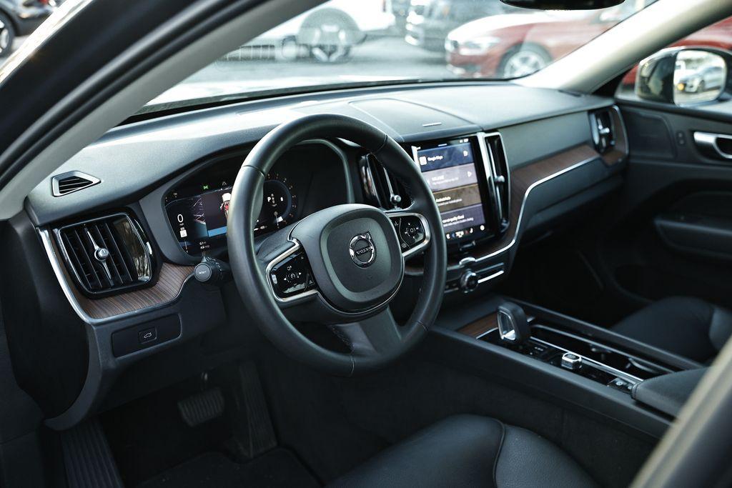 used 2024 Volvo XC60 car, priced at $29,995