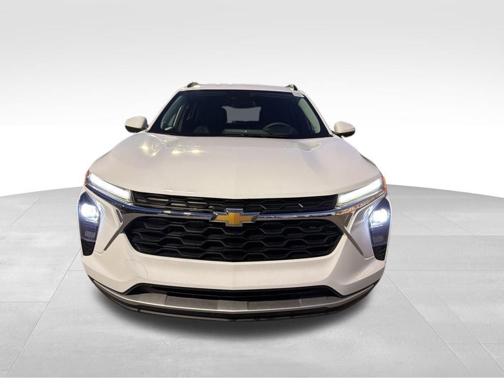 used 2024 Chevrolet Trax car