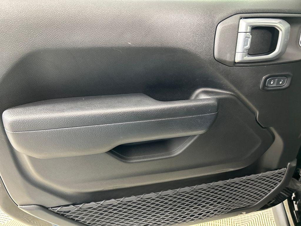 used 2023 Jeep Wrangler car, priced at $31,292