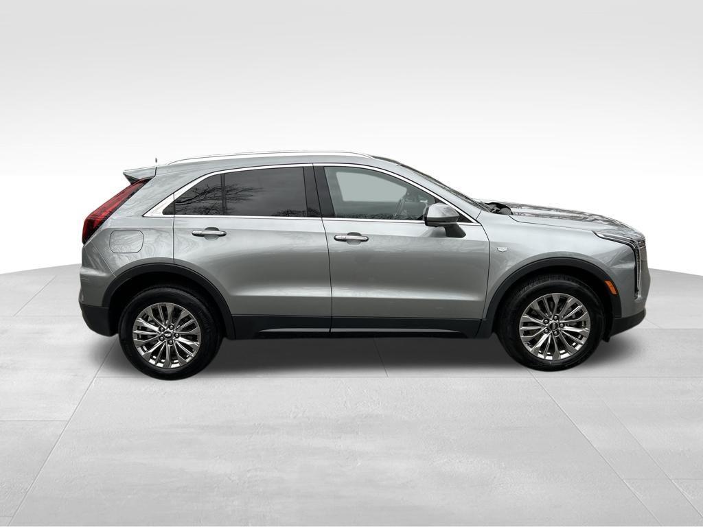 used 2025 Cadillac XT4 car, priced at $30,434