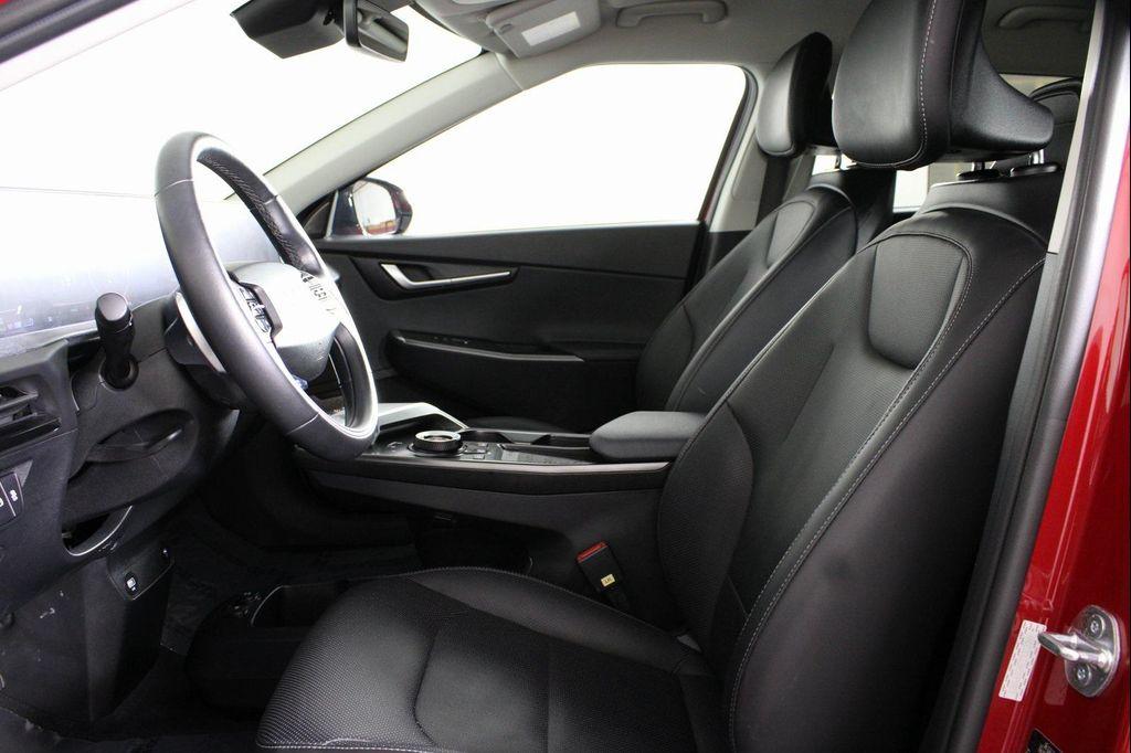 used 2024 Kia EV6 car, priced at $23,700