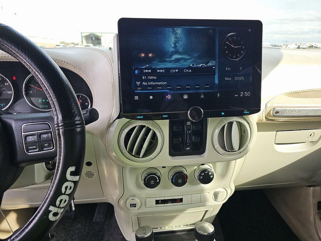 used 2016 Jeep Wrangler Unlimited car, priced at $20,243