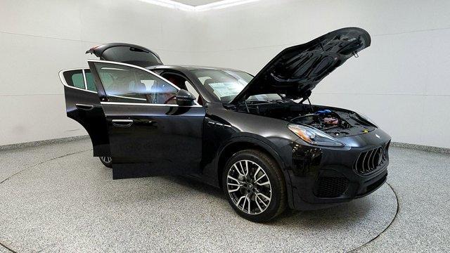 new 2025 Maserati Grecale car, priced at $91,895
