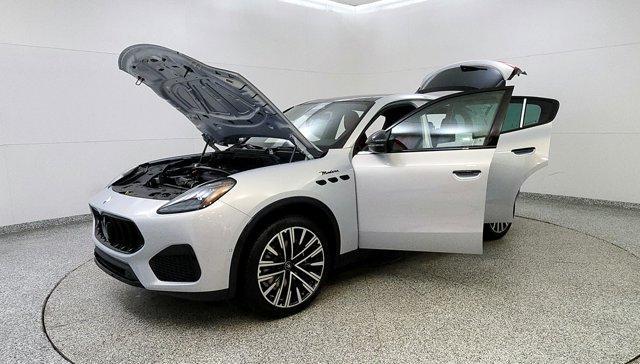 new 2025 Maserati Grecale car, priced at $95,465
