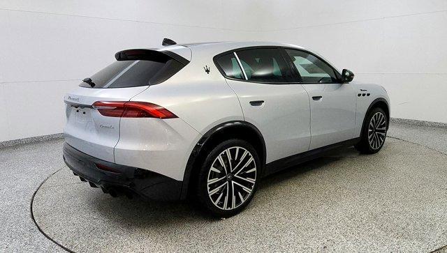 new 2025 Maserati Grecale car, priced at $95,465