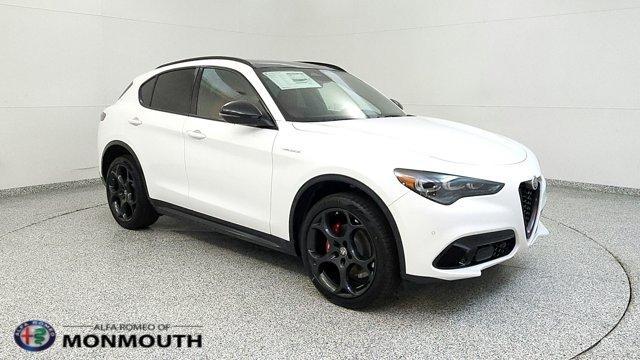 new 2025 Alfa Romeo Stelvio car
