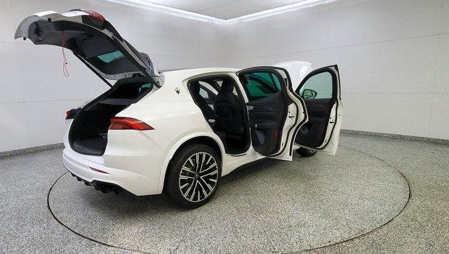 new 2025 Maserati Grecale car, priced at $89,805