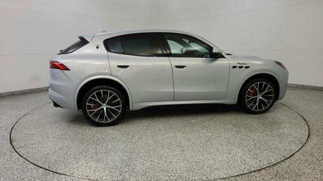 new 2026 Maserati Grecale car, priced at $90,795