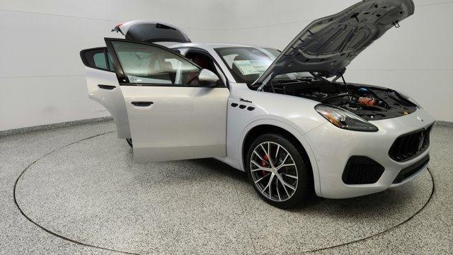 new 2026 Maserati Grecale car, priced at $90,795