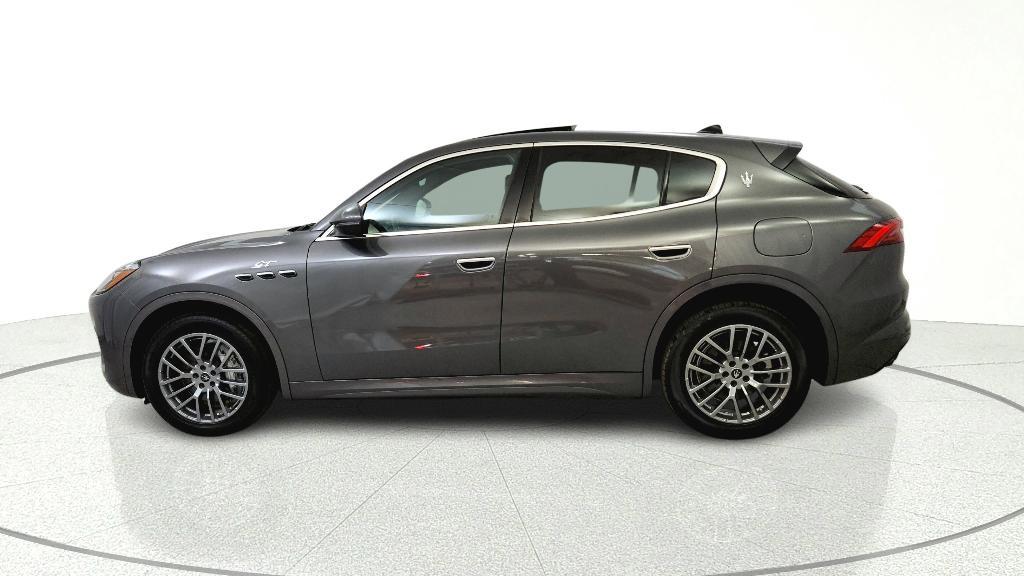used 2023 Maserati Grecale car, priced at $32,137