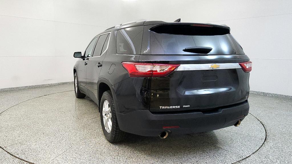 used 2018 Chevrolet Traverse car, priced at $12,900
