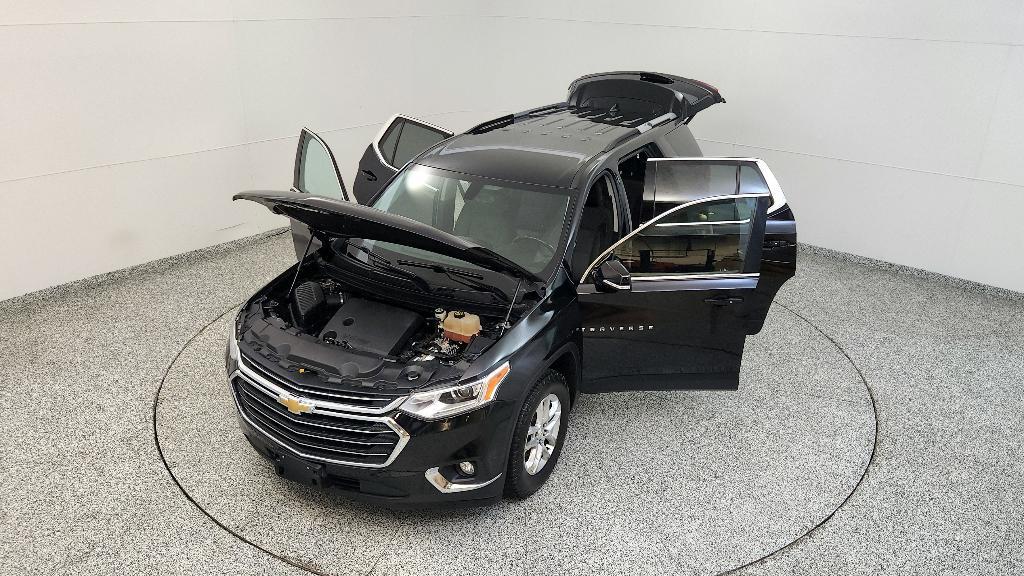 used 2018 Chevrolet Traverse car, priced at $12,900