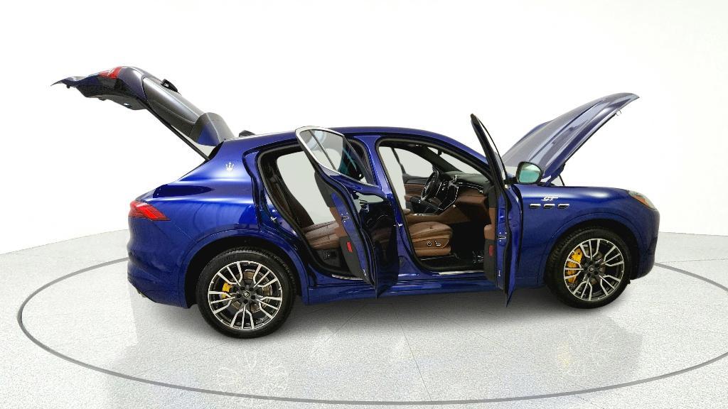 used 2023 Maserati Grecale car, priced at $33,692