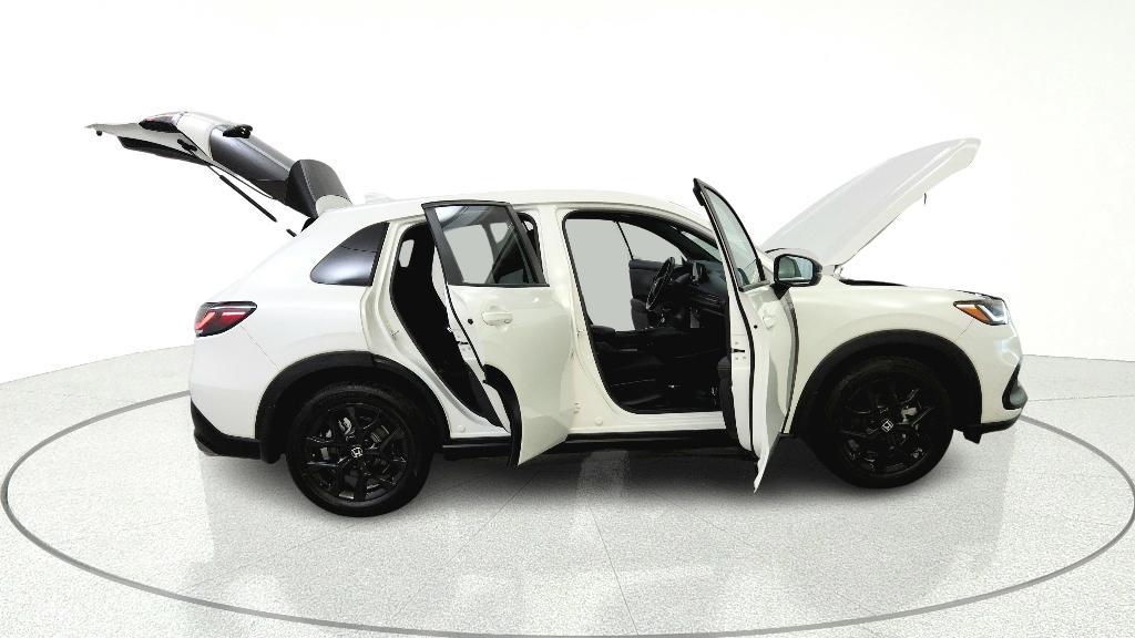 used 2023 Honda HR-V car, priced at $23,159