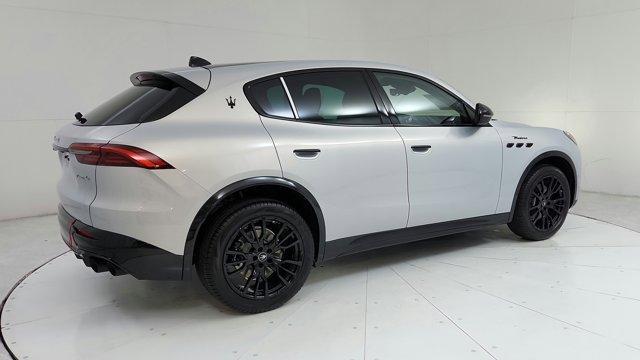 new 2025 Maserati Grecale car, priced at $72,743