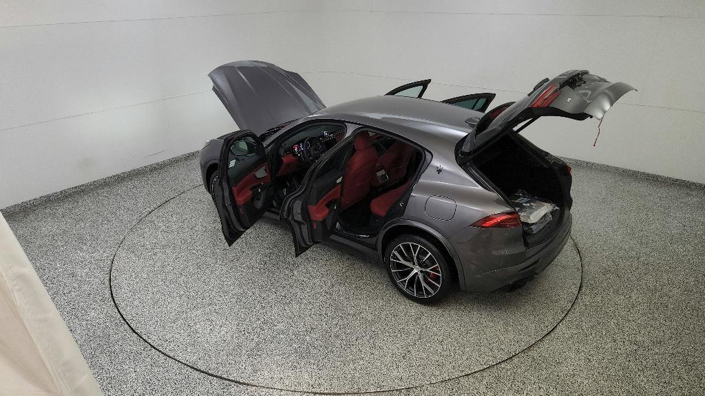 new 2026 Maserati Grecale car, priced at $90,795