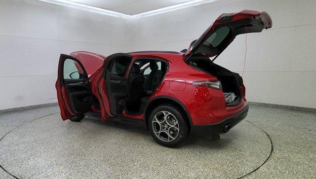 new 2025 Alfa Romeo Stelvio car