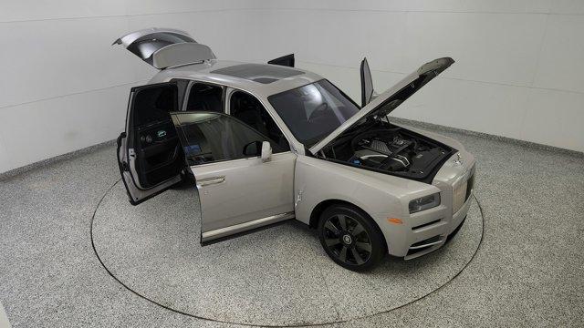 used 2021 Rolls-Royce Cullinan car, priced at $259,000